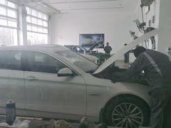 -北京宝诚宝马4S店