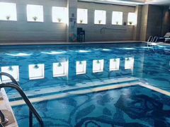 -盛捷游泳·潜水·高尔夫培训(凯德广场店)