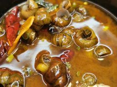 秘制炒螺丝-虾弄弄海派小龙虾·牛羊蝎子火锅