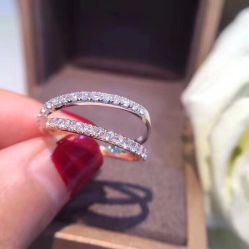 -周大福 CHOW TAI FOOK(新世界百货崇文店)