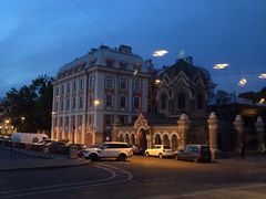 -滴血救世主教堂