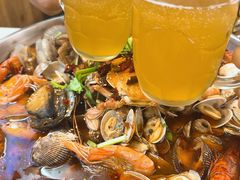 -老东镇啤酒屋海鲜加工·蒸汽海鲜·海鲜烧烤(台东店)