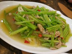 芹菜牛肉-张包铺(道外店)