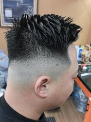 -纯剪男士理发馆·烫染专业店