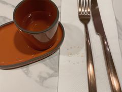 -潮一不贰·法式甜品·生日蛋糕·西式简餐(外滩店)
