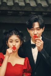 -雪中彩影婚纱摄影·微光艺术中心