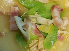 -松沪名灶·豆浆鱼头·新上海菜(飞航吾悦广场店)