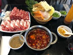 -锅色天香(巴士底区店)