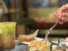 -luutosa  cafe & tea 鹿兔山