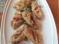 -Chom Cafe and Restaurant