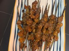 -许哥东北烧烤·铁丳烤串·宫后夹肉(繁花中心店)