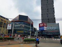 -江燕路万科里