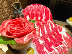 顶级肥牛组合-余欢领鲜火锅(新街口店)