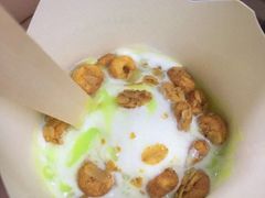 酸奶葡萄燕麦麦旋风-麦当劳(上百万和城店)