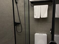 -汉庭(罗湖口岸万象城店)