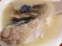 宜昌黑鱼火锅-沙龙宴(夷陵广场店)