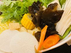 -呷哺呷哺(世贸.工三店)