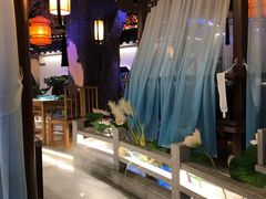 -荷塘秋月·本帮江浙菜(国权路店)