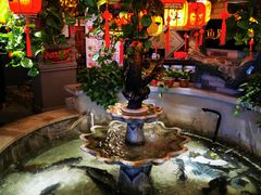 大堂-万里闯关东铁锅炖菜馆(高新旗舰店)