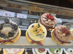 -花花卷卷·鲜食蛋糕(静安久光百货店)