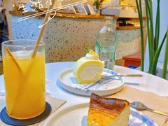 -Line 咖啡(石厦花园店)