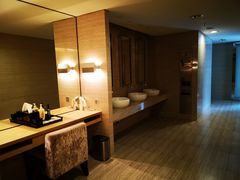 -广州花都皇冠假日酒店