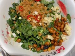 -忘情水鱼头·鲜鱼火锅(滨江中路店)