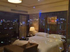 -上海红塔豪华精选酒店