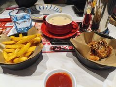 -必胜客(八一店)