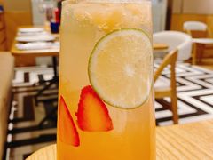 粉桃气泡饮-玛尚诺意式餐厅(三林环宇城店)