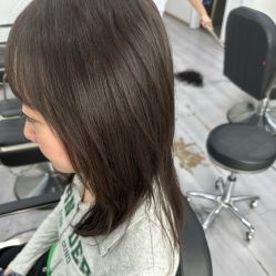 -LILI·HAIR SALON理理造型