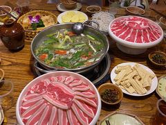 -亮欢寨(凯里总店)