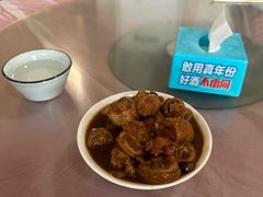 -金卯白肉罩火烧