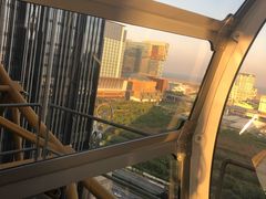 -影汇之星8字形摩天轮