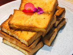 招牌烤吐司-一善里蔬意时光