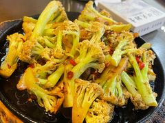 -何氏排骨(左家塘店)