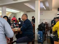大堂-宝瑞门钉肉饼店