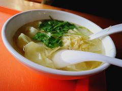鱼肉小馄饨-忆秦园小笼包(惠山古镇总店)
