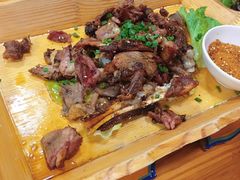 蒙古部落烤羊腿-可汗大营·涮火锅烤全羊烧烤家常菜(武汉分店)