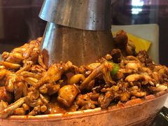 招牌蛙锅-老佛爷铜炉蛙锅(海岸城店)
