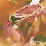谢大牛馆的老店在德胜那边，简直就是一家神店，永远排着队