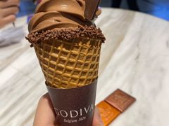 黑巧软冰-GODIVA(美罗城店)