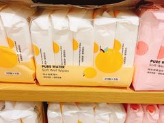 -名创优品(山东青岛市新业广场店)