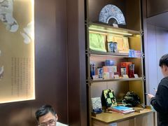 -霸王茶姬(长沙湖南大学登高路店)