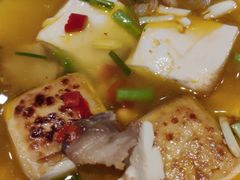 -肥肥虾庄·金牌油焖大虾(杨园滨江时代walk店)
