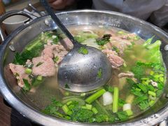 -肖四女乐山跷脚牛肉(世博源店)
