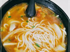 -龙记桂林米粉(财满街店)