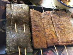 厚豆干-2烧烤串·秘制鲫鱼