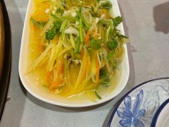 -小火炕铁锅炖鱼