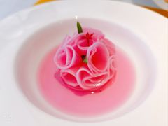 火龙果萝卜花-桂语山房(满觉陇店)
